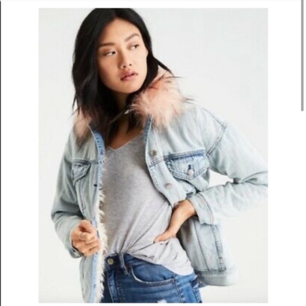 American Eagle Sherpa Lined Denim Jacket